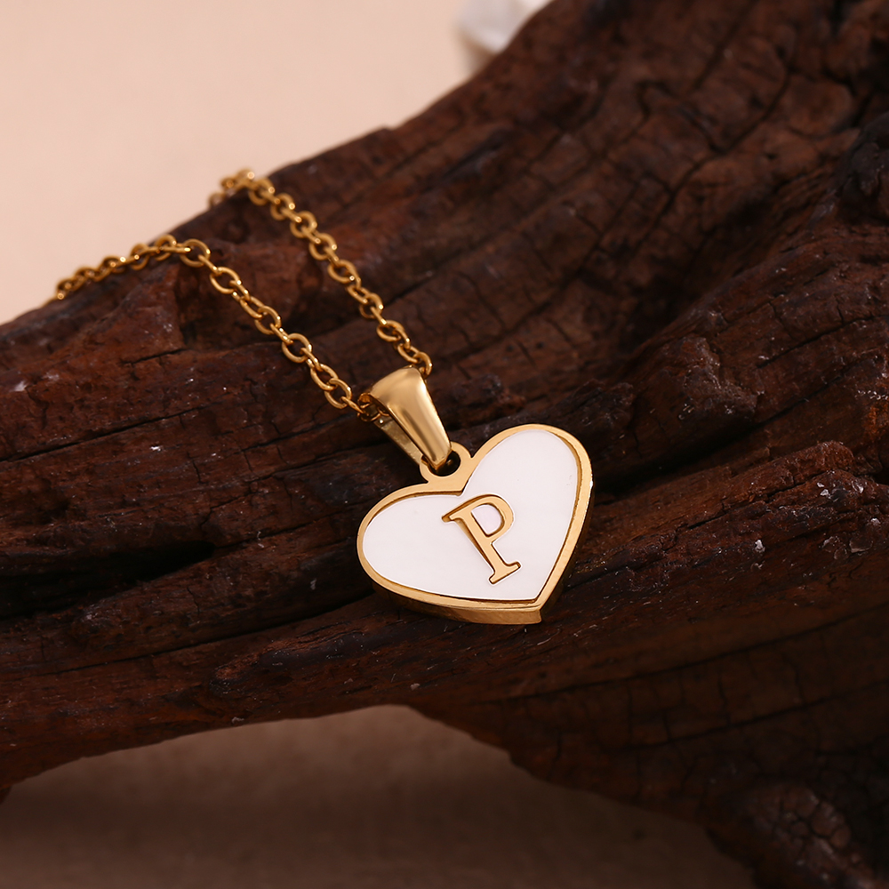 Simple Style Letter Heart Shape Stainless Steel Plating Shell 18k Gold Plated Pendant Necklace display picture 3