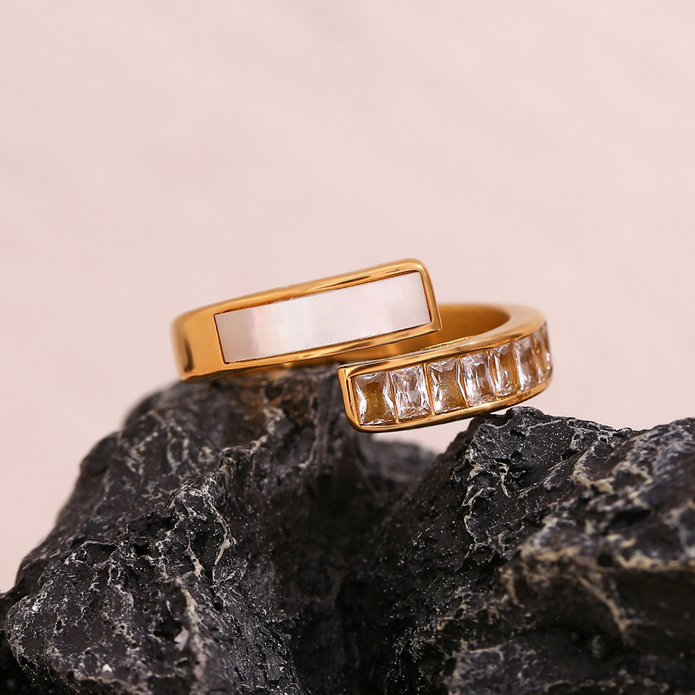 Simple Style Classic Style Rectangle Stainless Steel Plating Inlay Shell Zircon 18k Gold Plated Open Rings display picture 6