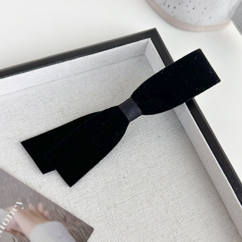 Women's Elegant Retro Bow Knot Alloy Cloth Hair Clip display picture 7