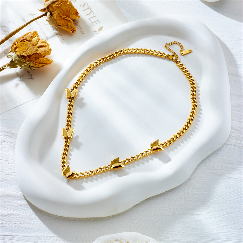 Edelstahl 304 18 Karat Vergoldet Einfacher Stil Überzug Schmetterling Keine Intarsien Halskette display picture 3