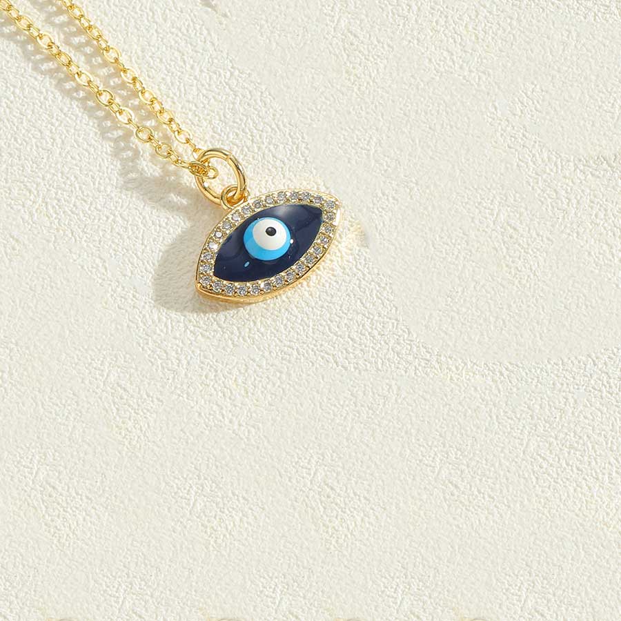 Vintage Style Simple Style Devil's Eye Hand Of Fatima Heart Shape Copper Enamel Plating Inlay Zircon 14k Gold Plated Pendant Necklace display picture 2