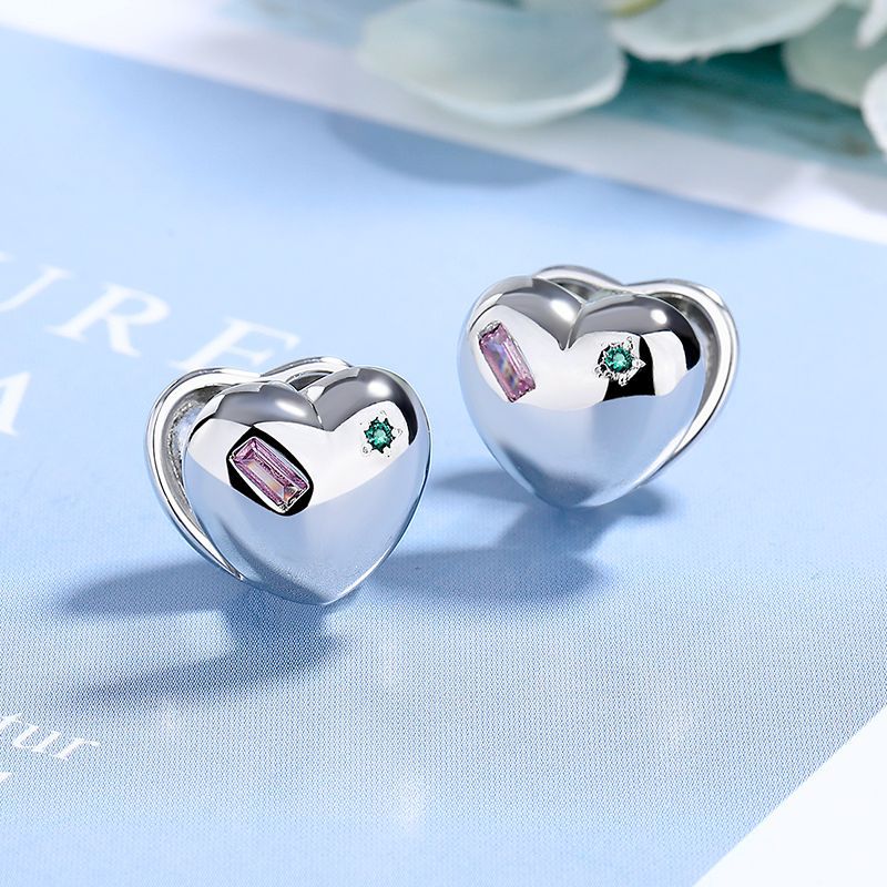 1 Pair Simple Style Heart Shape Plating Copper White Gold Plated Ear Studs display picture 4