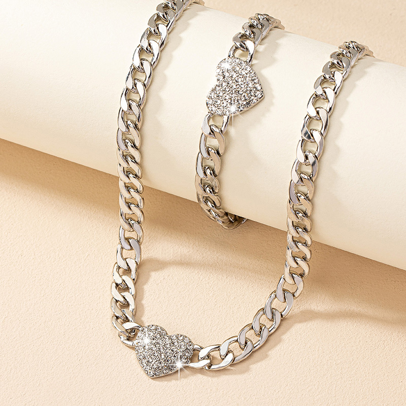 Ig Style Retro Heart Shape Alloy Plating Rhinestones Women's Bracelets Necklace display picture 2