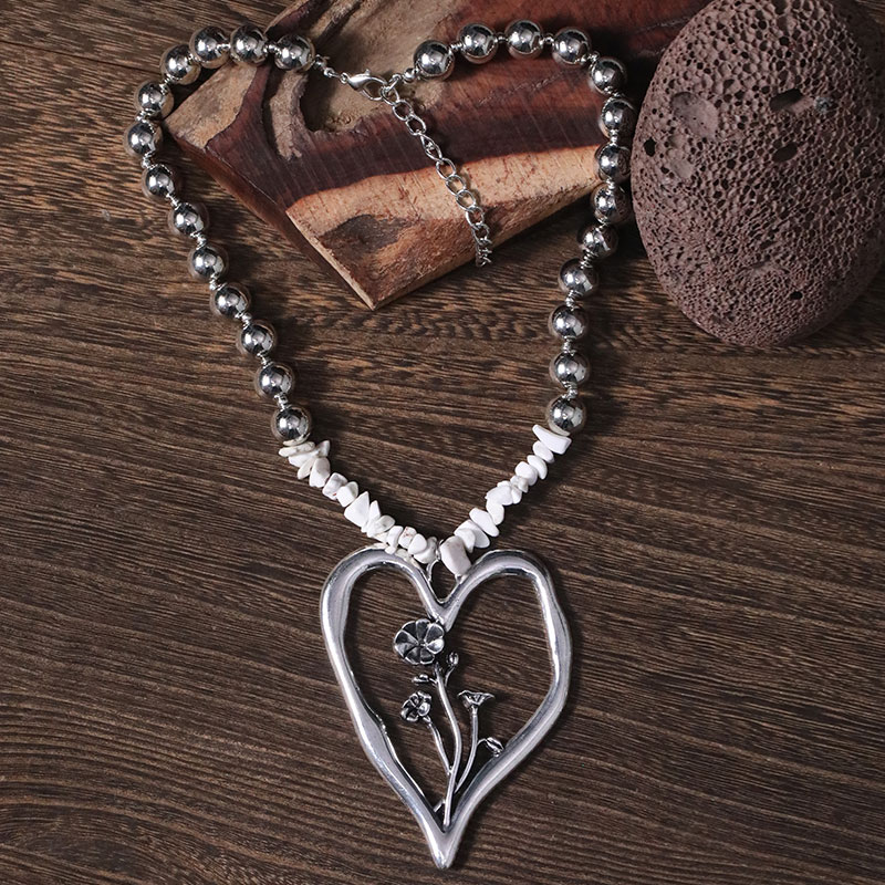 Commute Heart Shape Flower Alloy Howlite Knitting Women's Pendant Necklace display picture 20