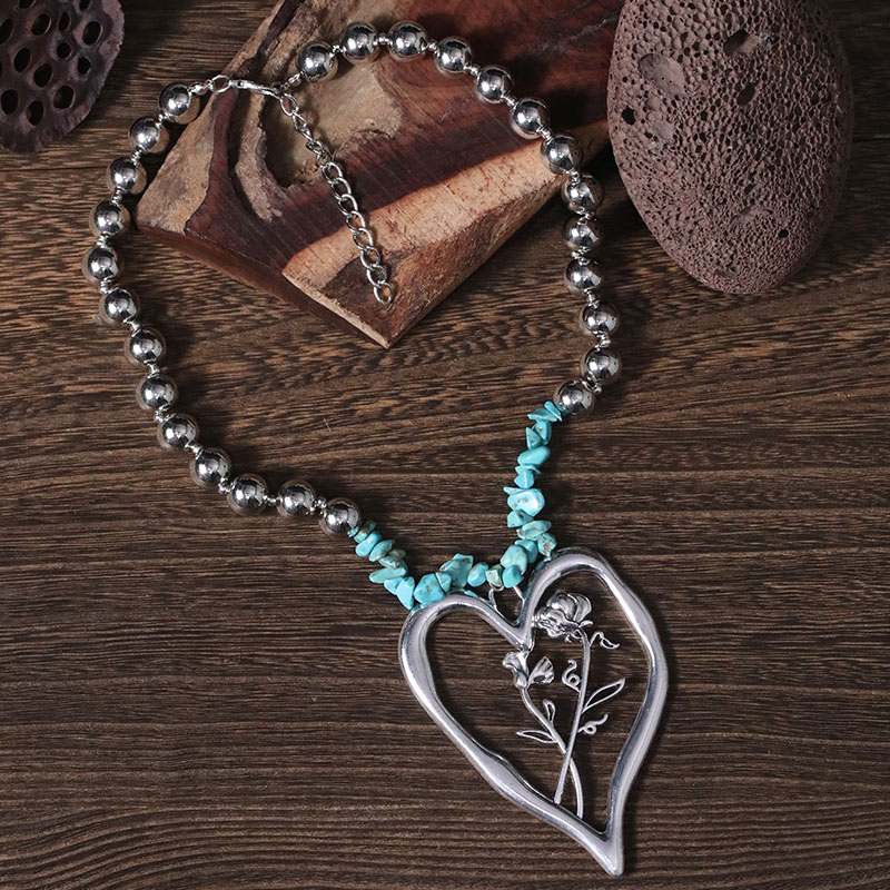 Commute Heart Shape Flower Alloy Turquoise Knitting Women's Necklace display picture 15