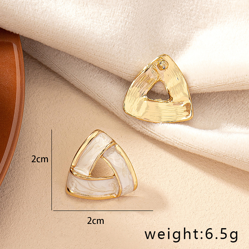 1 Pair Elegant Simple Style Triangle Enamel Plating Alloy Ear Studs display picture 9