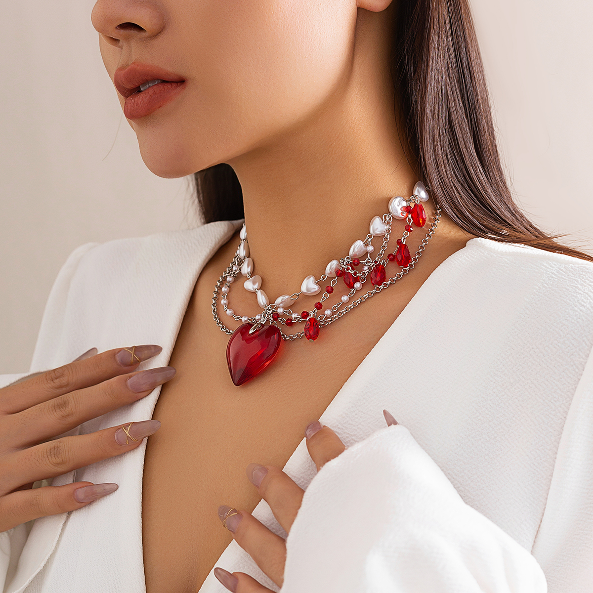 Classical Classic Style Irregular Heart Shape Imitation Pearl Glass Irregular Three-dimensional Chain Women's Layered Necklaces display picture 3