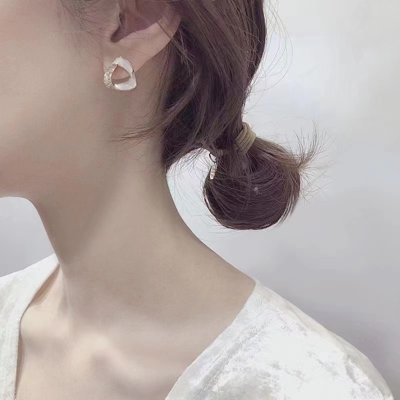 1 Pair Simple Style Solid Color Plating Inlay Alloy Artificial Rhinestones Gold Plated Ear Studs display picture 1