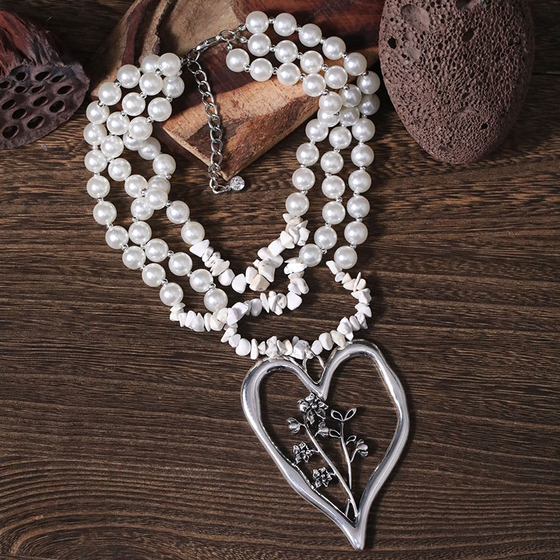 Commute Heart Shape Flower Imitation Pearl Alloy Howlite Knitting Women's Three Layer Necklace display picture 20