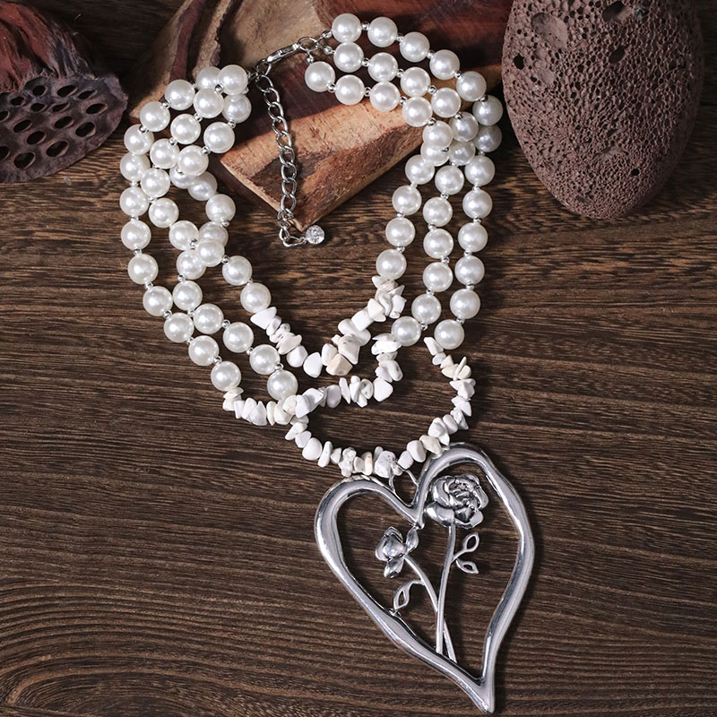Commute Heart Shape Flower Imitation Pearl Alloy Howlite Knitting Women's Three Layer Necklace display picture 17