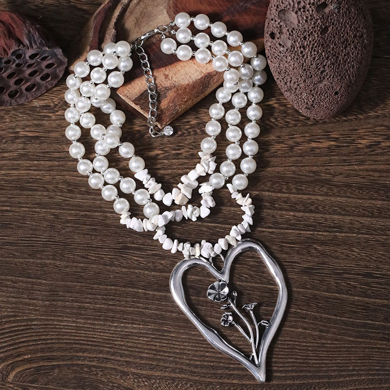 Commute Heart Shape Flower Imitation Pearl Alloy Howlite Knitting Women's Three Layer Necklace display picture 19