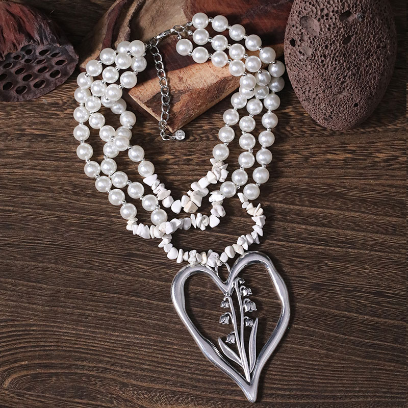 Commute Heart Shape Flower Imitation Pearl Alloy Howlite Knitting Women's Three Layer Necklace display picture 25