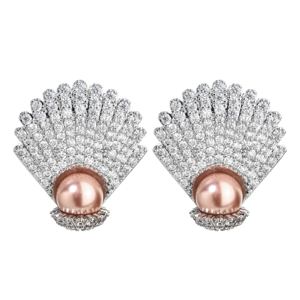 1 Pair Lady Shell Plating Inlay Copper Artificial Pearls Zircon White Gold Plated Ear Studs display picture 7