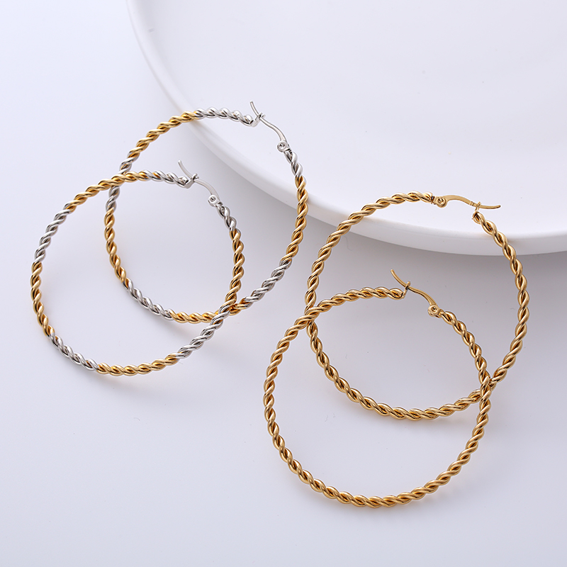 1 Pair Exaggerated Spiral Stripe Twist Stainless Steel 18k Gold Plated Hoop Earrings display picture 1