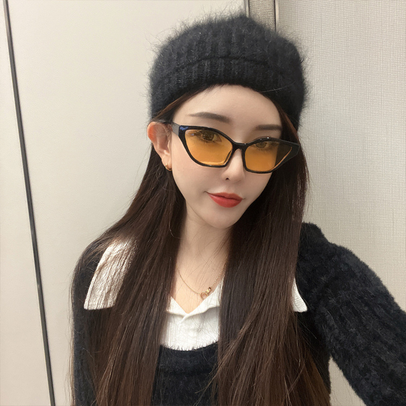 Vacation Solid Color Pc Resin Cat Eye Full Frame Women's Sunglasses display picture 7