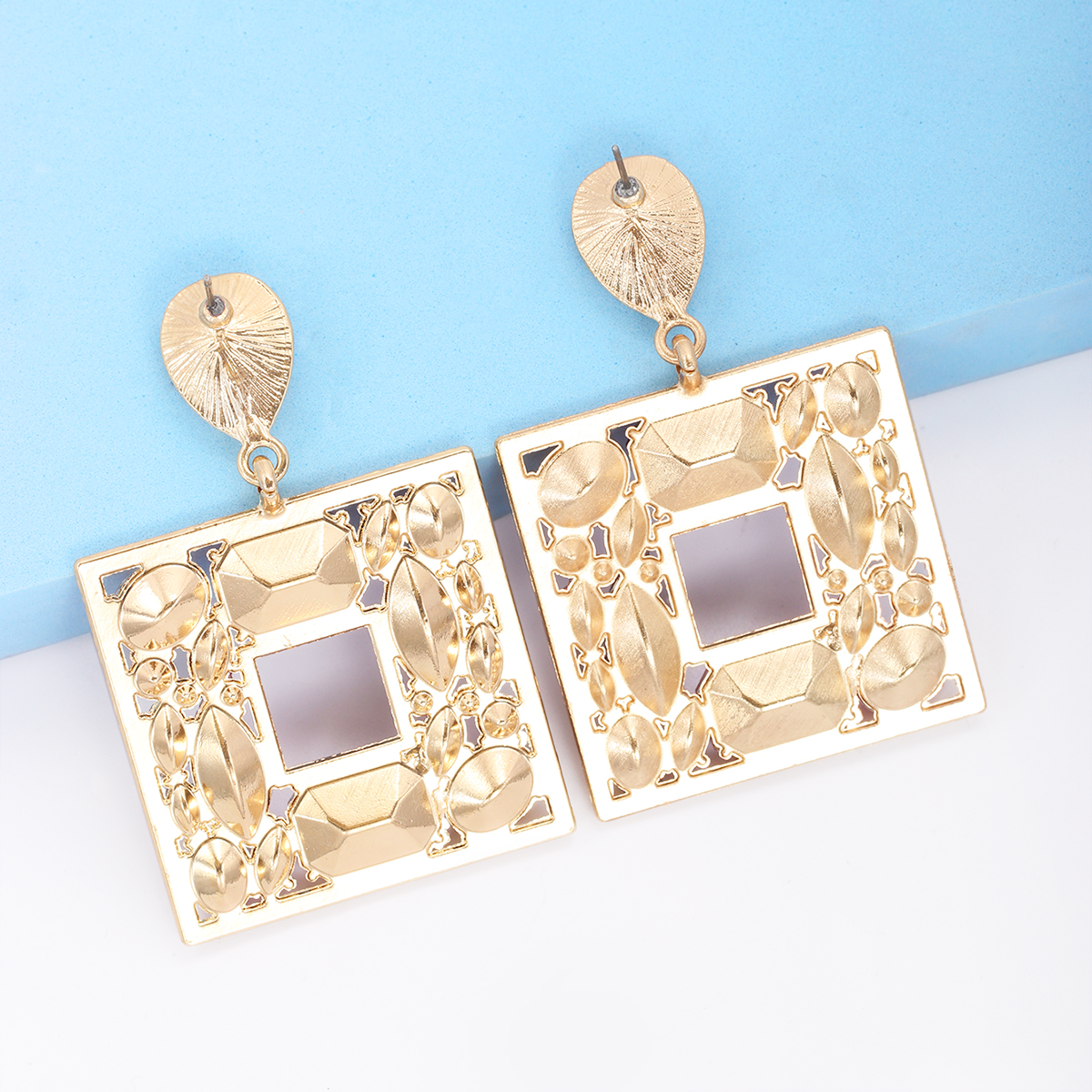 1 Pair Fashion Square Alloy Plating Inlay Glass Stone Women's Drop Earrings display picture 4