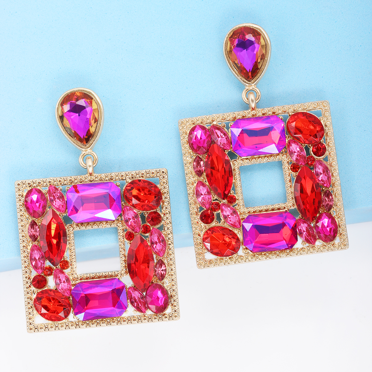 1 Pair Fashion Square Alloy Plating Inlay Glass Stone Women's Drop Earrings display picture 9