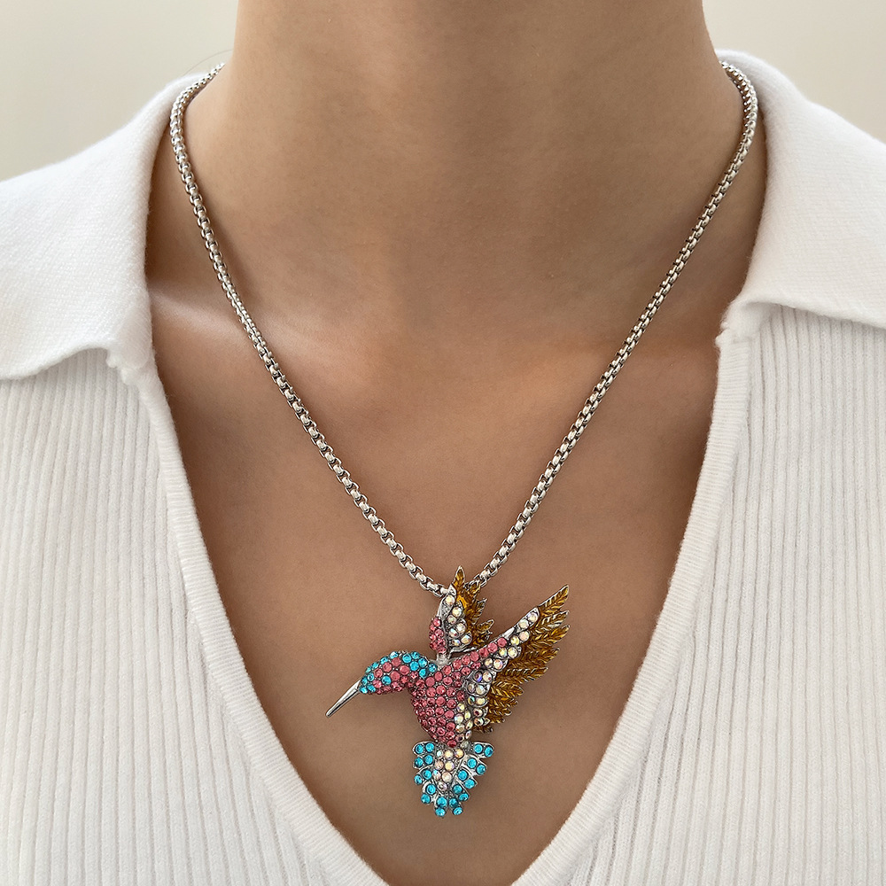 1 Piece Nordic Style Bird Alloy Inlay Artificial Diamond 14k Gold Plated Women's Pendant Necklace display picture 4