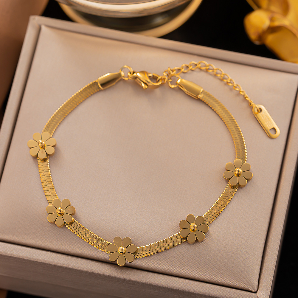 Edelstahl 304 18 Karat Vergoldet Süß Überzug Gänseblümchen Armbänder Halskette display picture 1