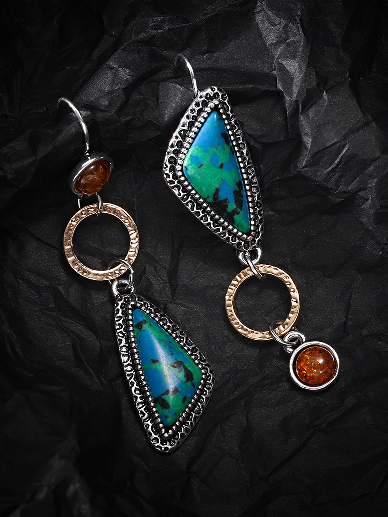 1 Pair Vintage Style Geometric Metal Inlay Turquoise Women's Drop Earrings display picture 3