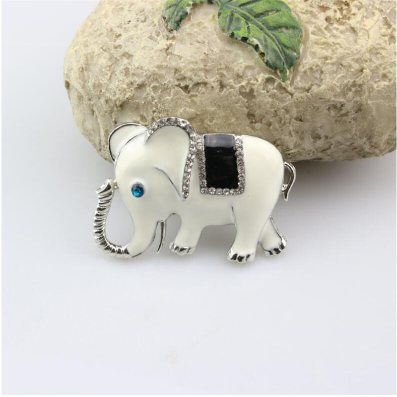 Cute Elephant Alloy Plating Rhinestones Women's Brooches 1 Piece display picture 3