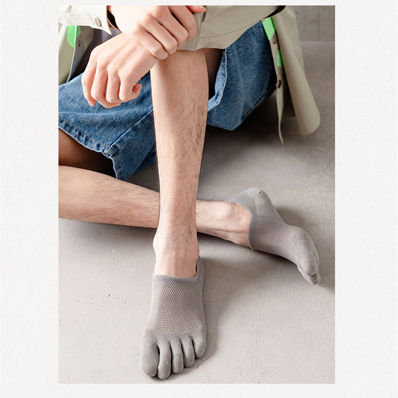 Männer Sport Einfarbig Baumwolle Ankle Socken Ein Paar display picture 4