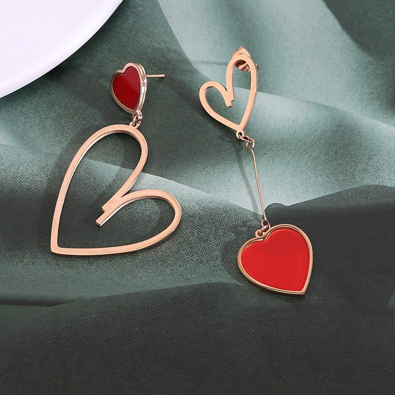 1 Pair Y2k Fashion Romantic Heart Shape Alloy Asymmetrical Women's Drop Earrings display picture 1