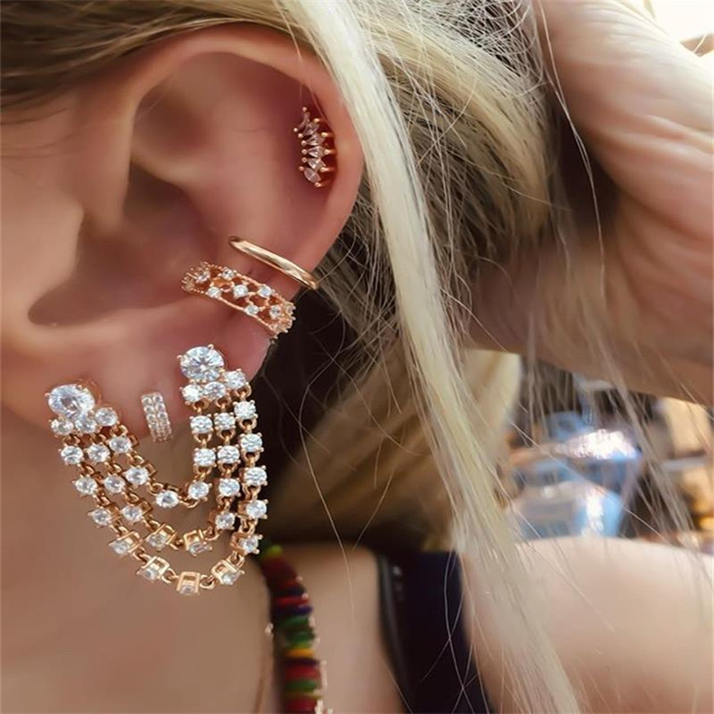 1 Set Streetwear Geometric Star Butterfly Mixed Materials Inlay Turquoise Rhinestones Zircon Women's Earrings display picture 4