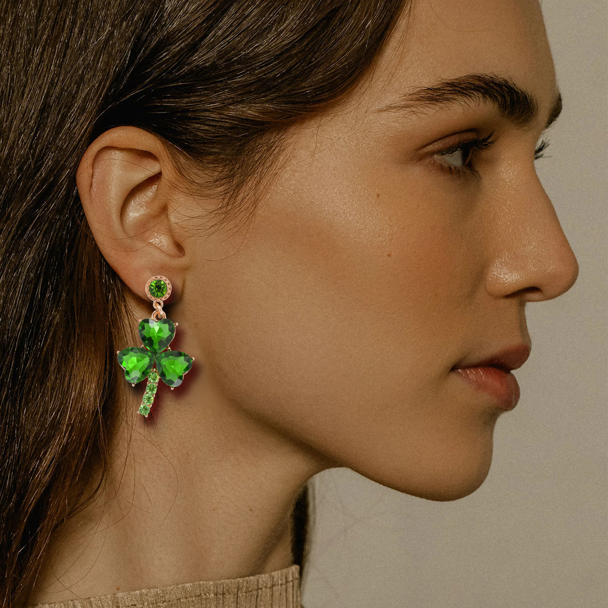 1 Pair Fashion Shamrock Alloy Plating Inlay Glass Stone Women's Drop Earrings display picture 2