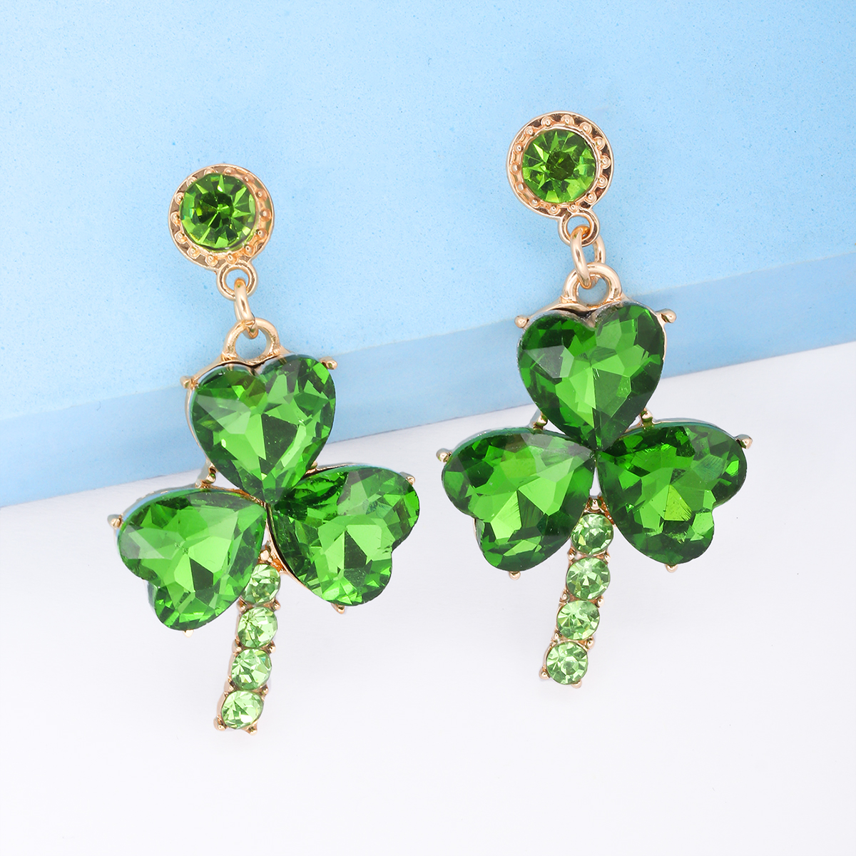 1 Pair Fashion Shamrock Alloy Plating Inlay Glass Stone Women's Drop Earrings display picture 3