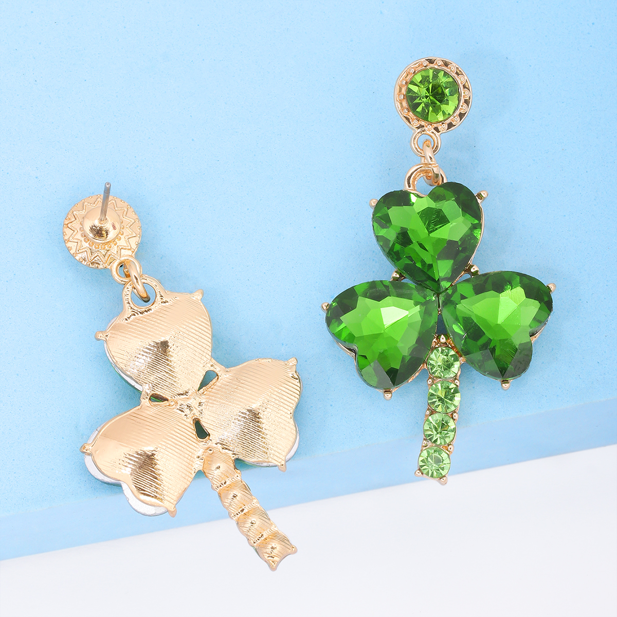 1 Pair Fashion Shamrock Alloy Plating Inlay Glass Stone Women's Drop Earrings display picture 7