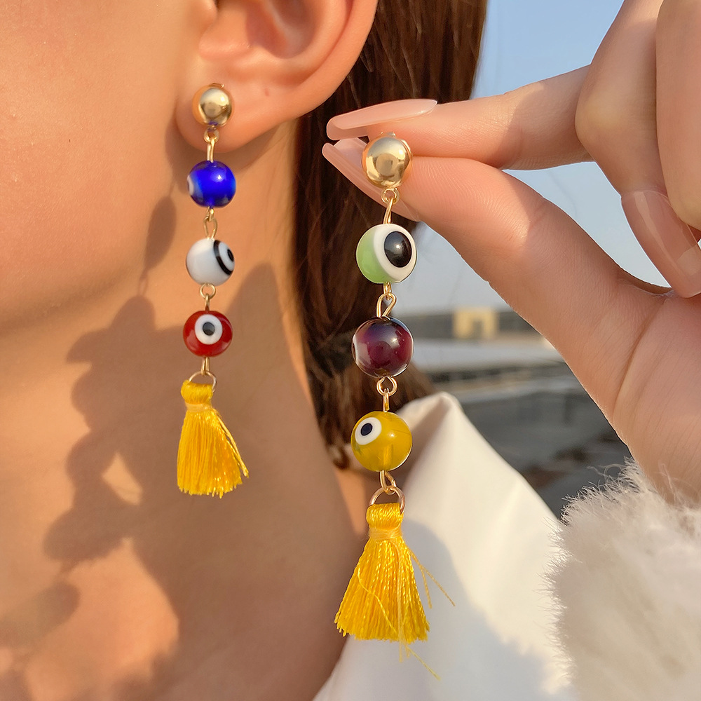 Fashion Round Dots Eye Mixed Materials Metal Copper Plating Artificial Pearls Zircon Women's Drop Earrings Ear Clips display picture 3