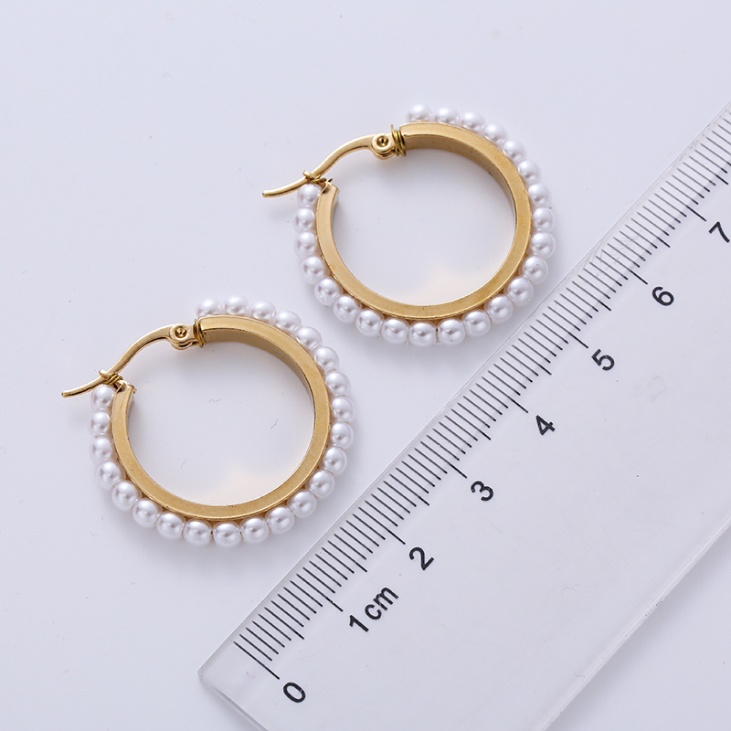 1 Pair Fashion Round Plating Inlay Stainless Steel Artificial Pearls 18k Gold Plated Hoop Earrings display picture 1