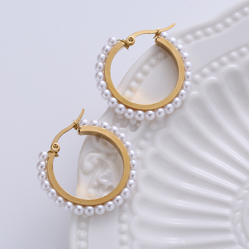 1 Pair Fashion Round Plating Inlay Stainless Steel Artificial Pearls 18k Gold Plated Hoop Earrings display picture 2