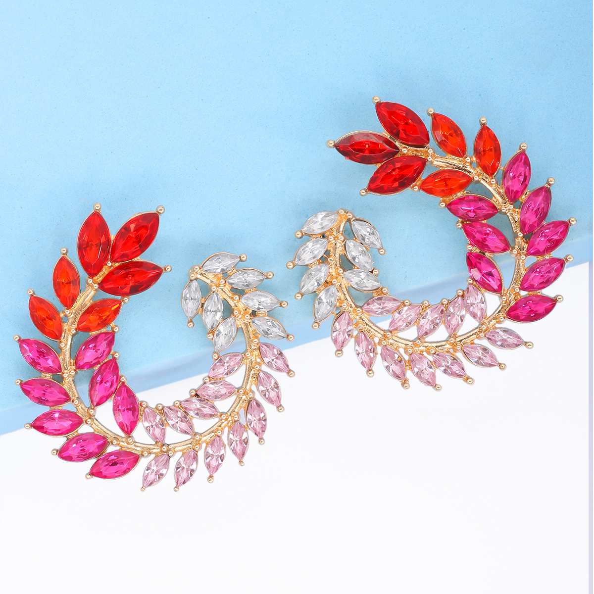 1 Pair Fashion Leaf Alloy Inlay Artificial Rhinestones Women's Ear Studs display picture 3