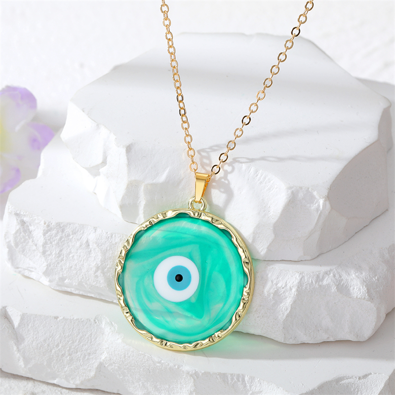 1 Piece Fashion Devil's Eye Metal Plating Transparent Inlay Resin Gold Plated Women's Pendant Necklace display picture 3