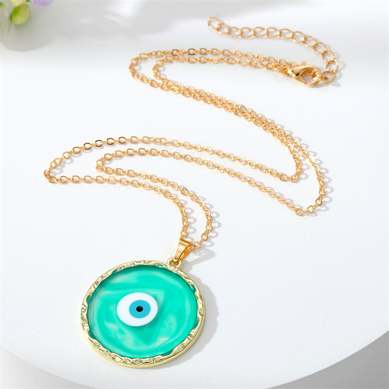 1 Piece Fashion Devil's Eye Metal Plating Transparent Inlay Resin Gold Plated Women's Pendant Necklace display picture 8