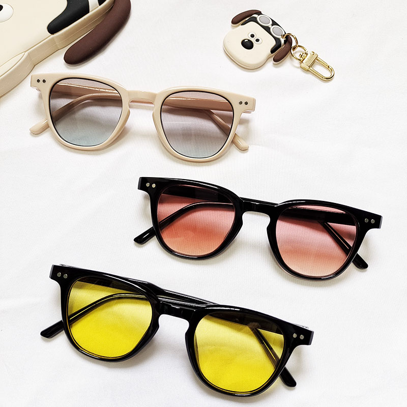 Fashion Gradient Color Pc Resin Square Patchwork Full Frame Kids Sunglasses display picture 3