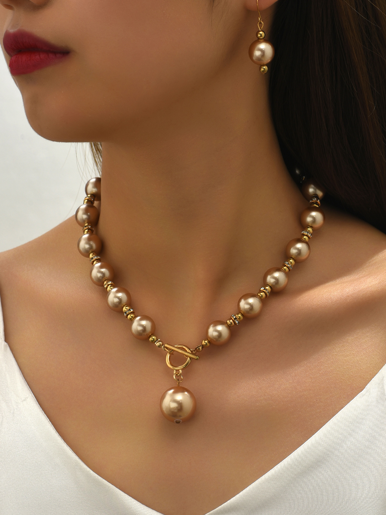 Streetwear Pearl Alloy Resin Beaded Women's Earrings Necklace display picture 6