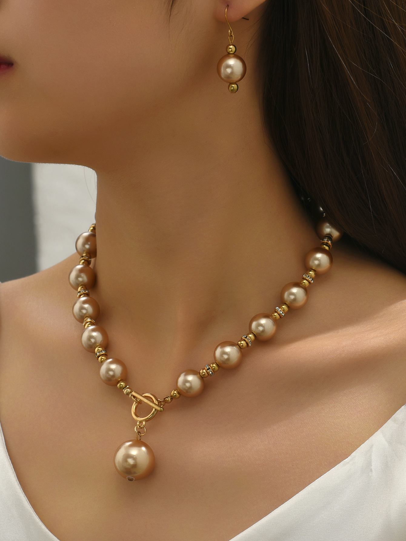 Streetwear Pearl Alloy Resin Beaded Women's Earrings Necklace display picture 5