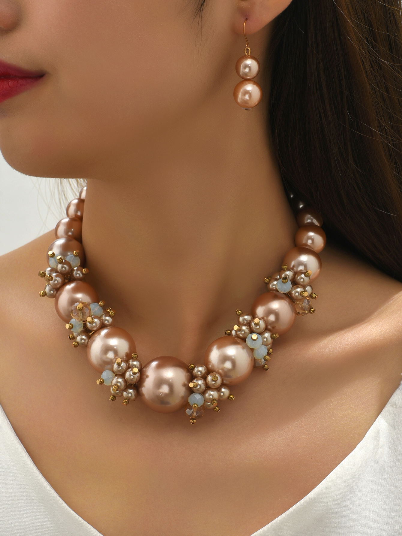 Elegant Simple Style Round Alloy Plastic Beaded Women's Jewelry Set display picture 5