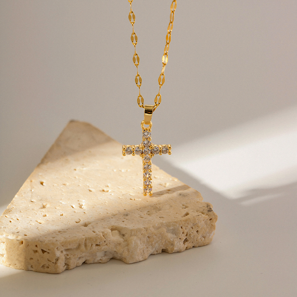 1 Piece Ins Style Cross Stainless Steel Plating Inlay Zircon Pendant Necklace display picture 5