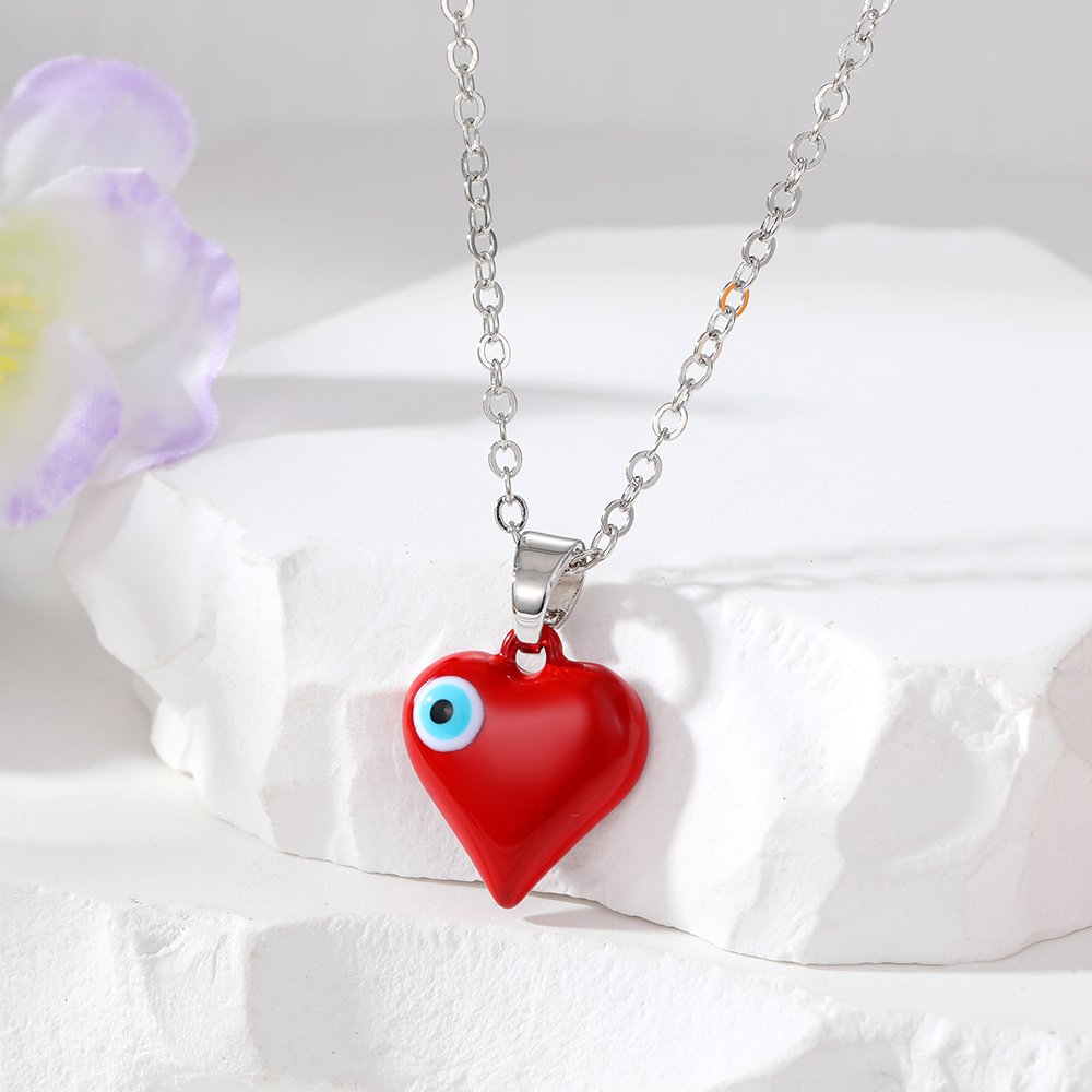 Fashion Heart Shape Eye Alloy Plating Women's Pendant Necklace display picture 5