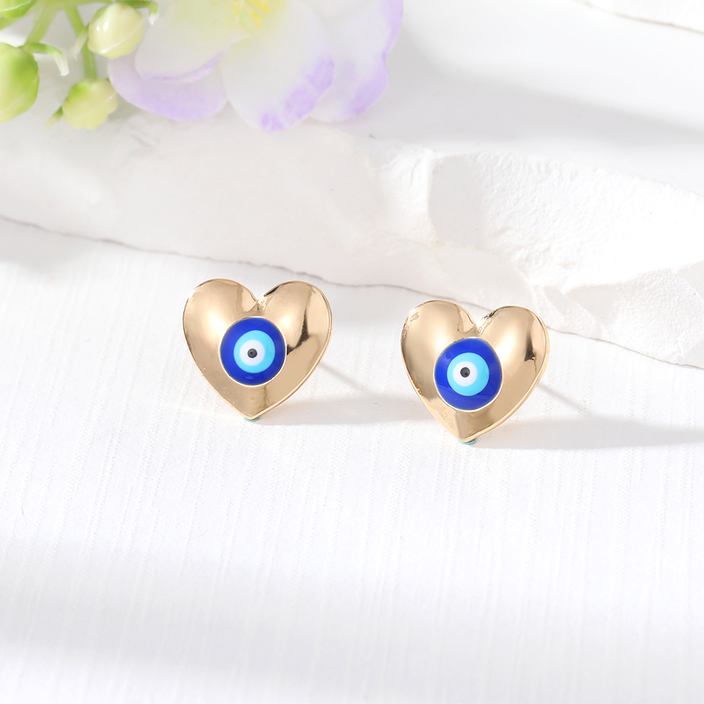 1 Pair Simple Style Devil's Eye Hand Heart Shape Alloy Women's Ear Studs display picture 2