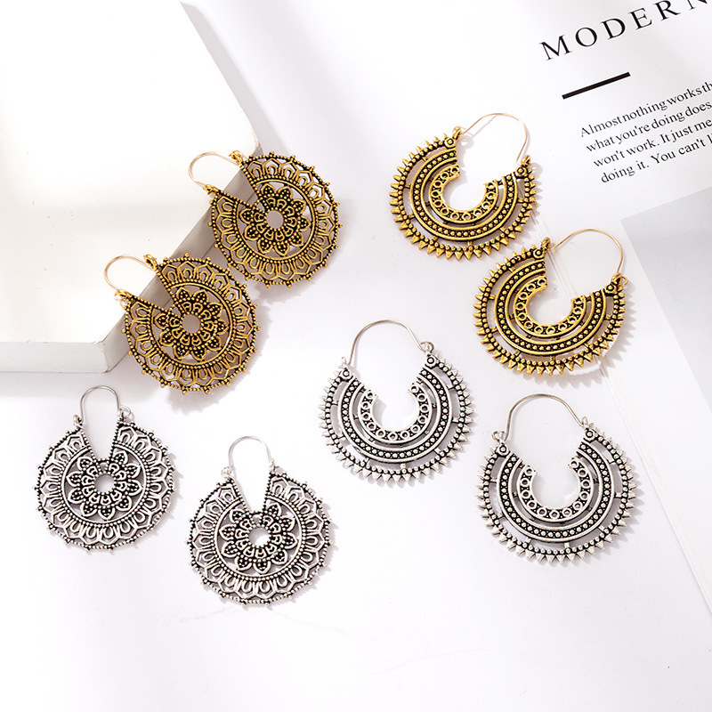 1 Pair Fashion Flower Alloy Hollow Out Women's Drop Earrings display picture 2