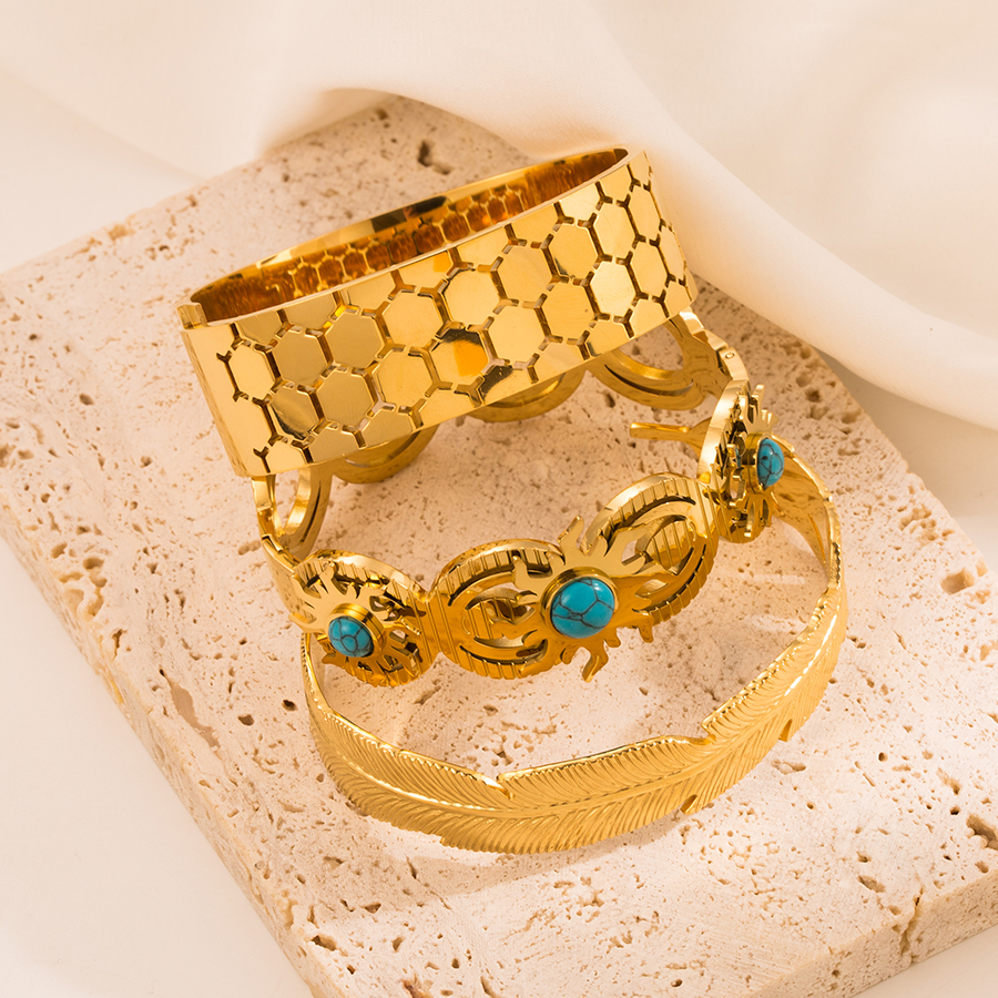 Fashion Hexagon Sun Feather Stainless Steel Hollow Out Turquoise Gold Plated Bangle display picture 5