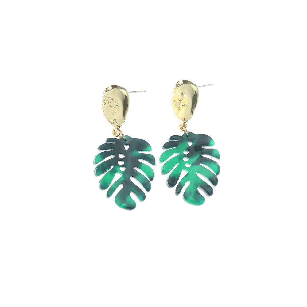 1 Pair Fashion Leaves Plastic Resin Gold Plated Women's Drop Earrings display picture 7