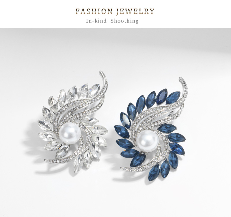 Moda Flor Aleación Embutido Cristal Diamantes De Imitación Perla Mujeres Broches display picture 3
