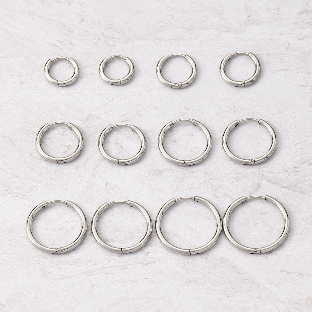 1 Pair Simple Style Circle Metal Women's Hoop Earrings display picture 1