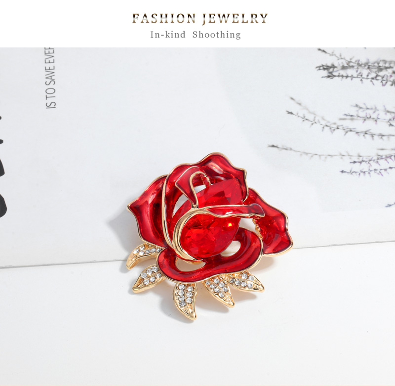 Moda Rosa Aleación Esmalte Ahuecar Embutido Diamantes De Imitación Vidrio Mujeres Broches display picture 2
